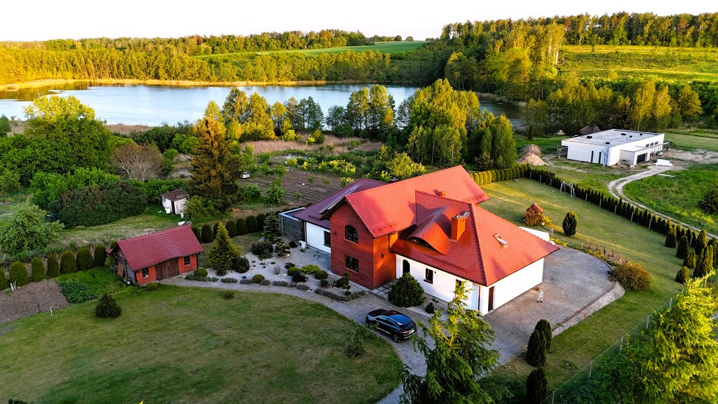 Dom na sprzedaż Tuczno 329 m2 | Arka Nieruchomości