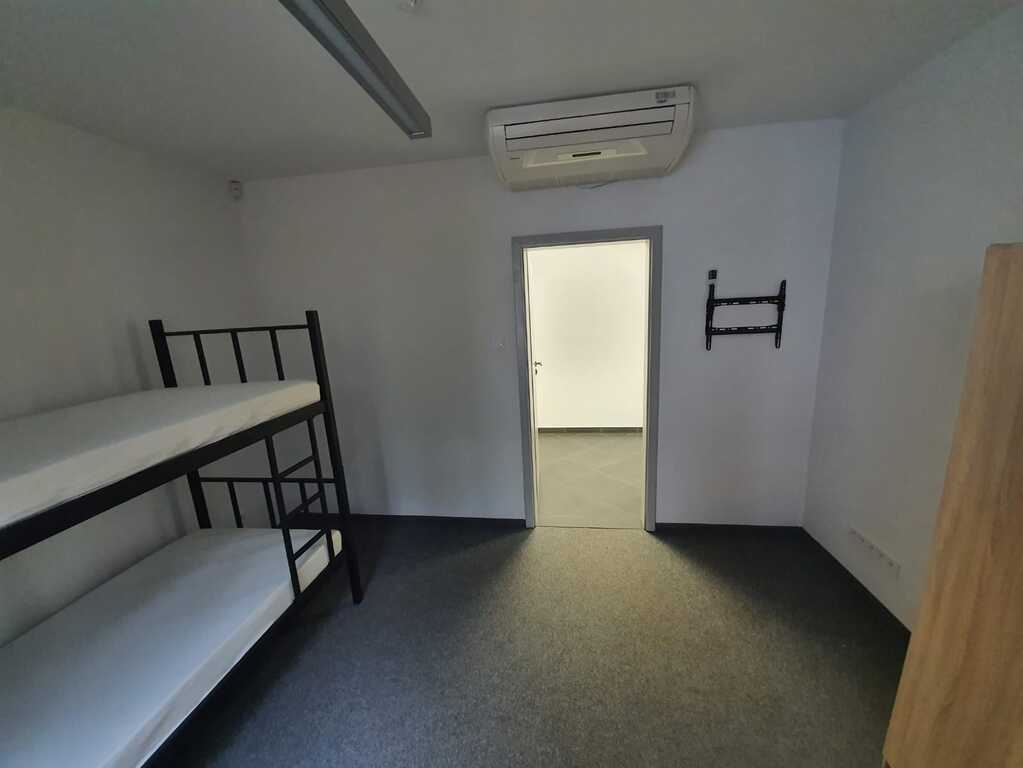 Obiekt na sprzedaż Trzeszczyn 446 m2 | Arka Nieruchomości