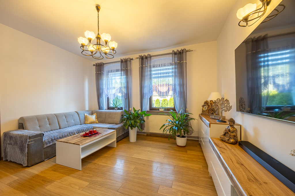 Dom na sprzedaż Trzeszczyn 175 m2 | Arka Nieruchomości