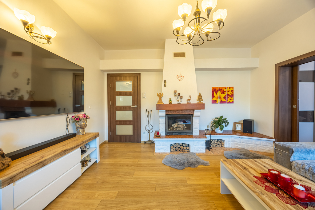 Dom na sprzedaż Trzeszczyn 175 m2 | Arka Nieruchomości