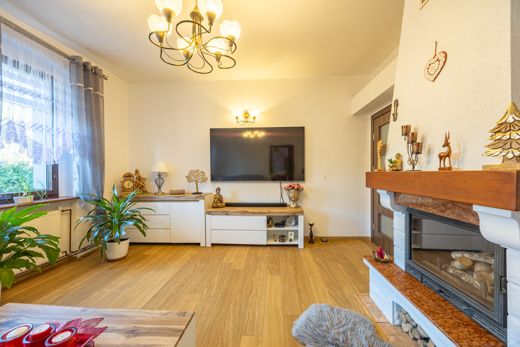 Dom na sprzedaż Trzeszczyn 175 m2 | Arka Nieruchomości