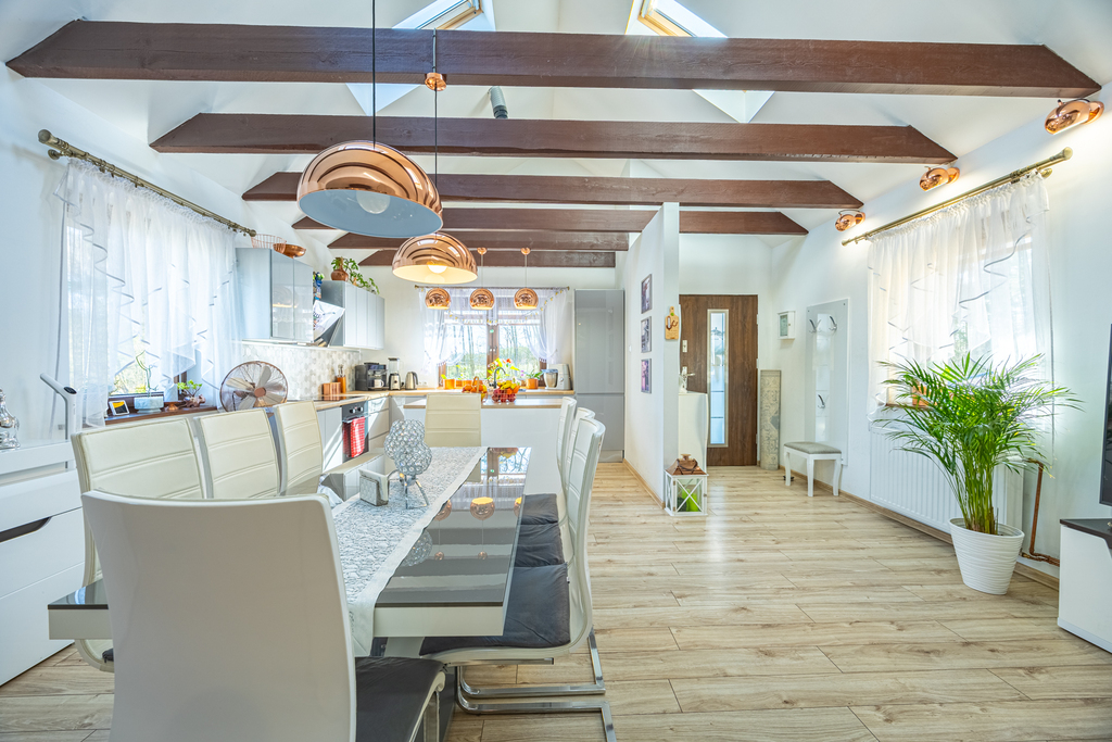 Dom na sprzedaż Trzeszczyn 175 m2 | Arka Nieruchomości