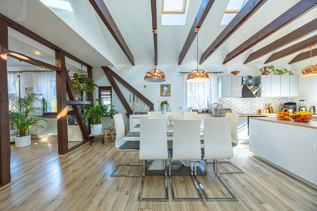 Dom na sprzedaż Trzeszczyn 175 m2 | Arka Nieruchomości