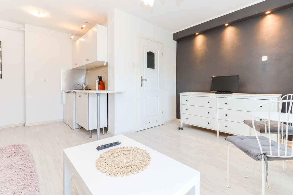 Kawalerka na Francuskiej | duży balkon |