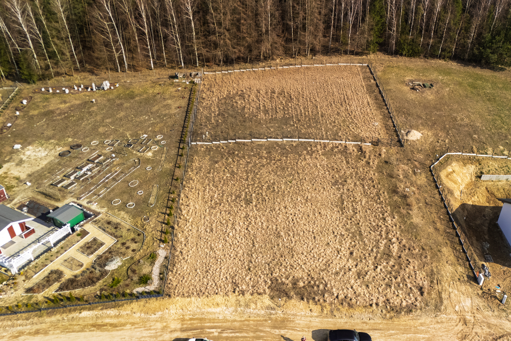 Wyjątkowa działka, blisko jeziora oraz lasu 928m2