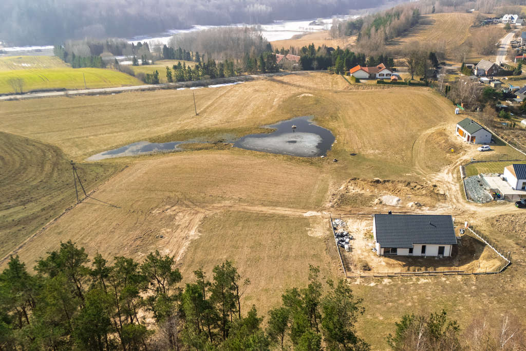 Wyjątkowa działka, blisko jeziora oraz lasu 928m2