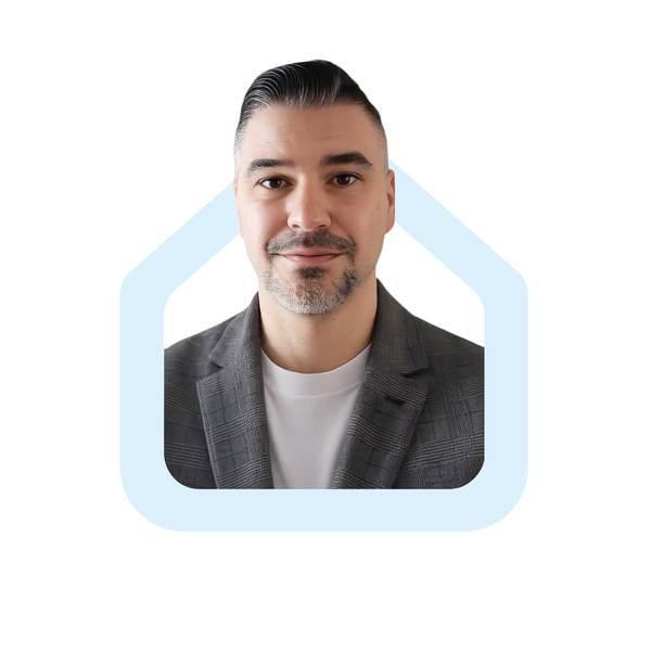 Mikołaj Pawelczak - Ekspert nieruchomości