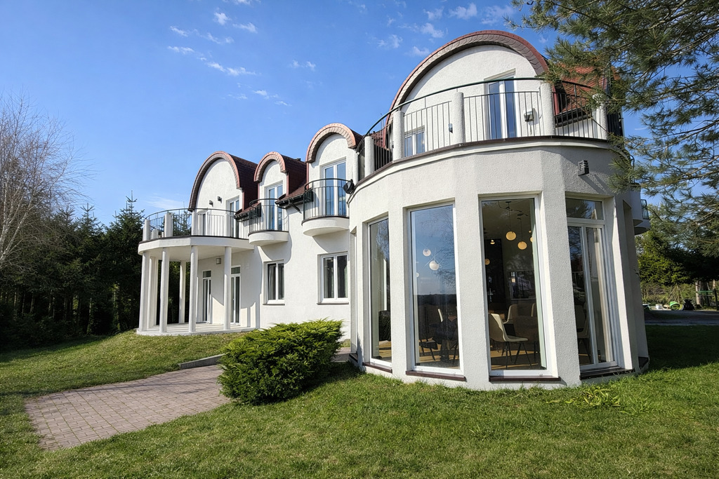 Dom na sprzedaż Niechorze 363 m2 | Arka Nieruchomości