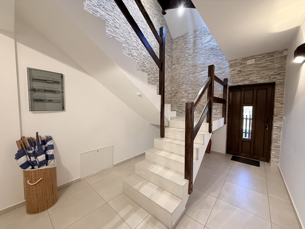 Dom na sprzedaż Niechorze 335 m2 | Arka Nieruchomości