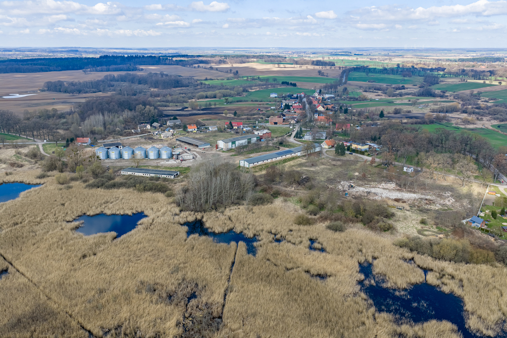 Obiekt na sprzedaż Piaseczno 4 584 m2 | Arka Nieruchomości