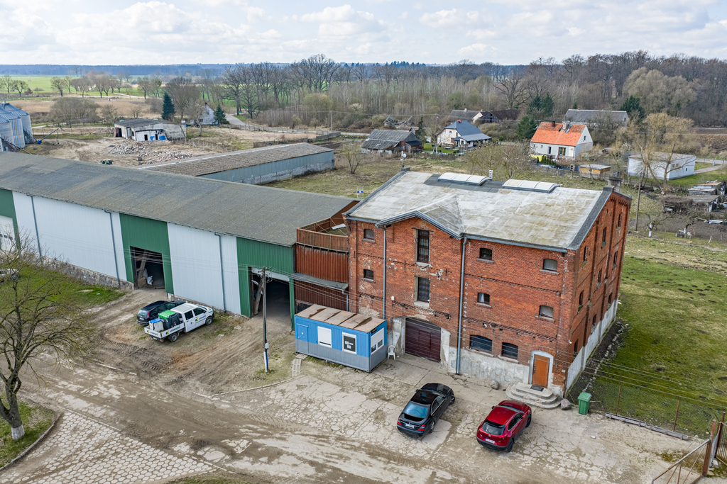 Obiekt na sprzedaż Piaseczno 4 584 m2 | Arka Nieruchomości