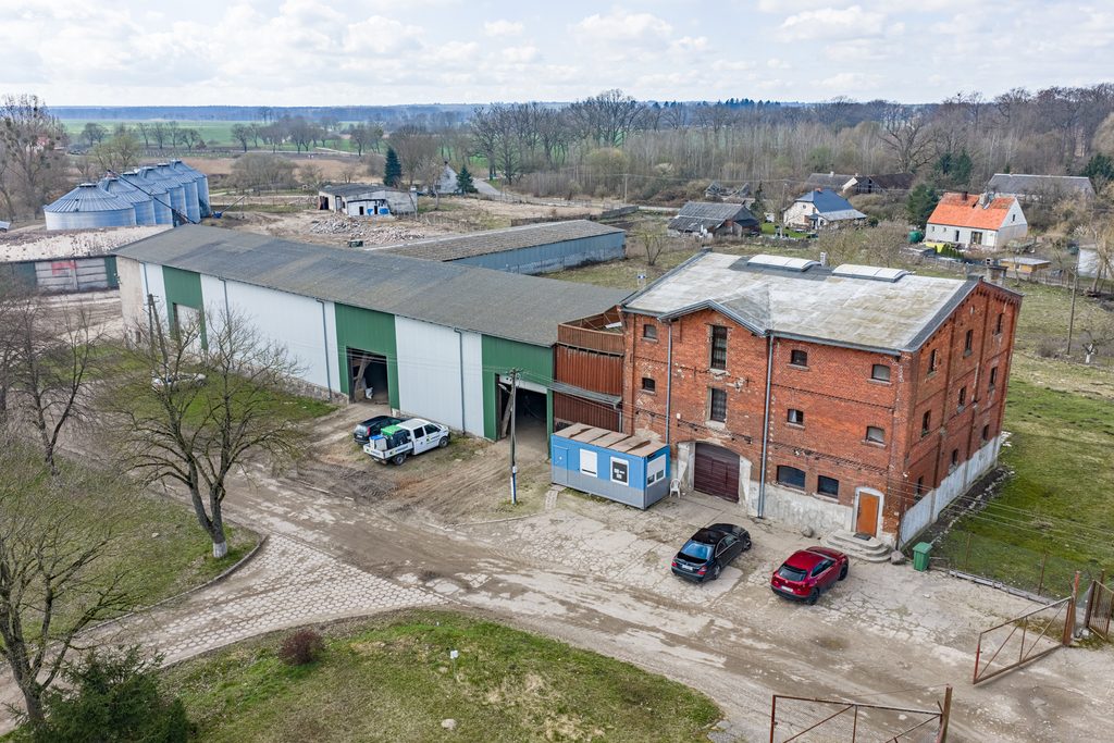 Obiekt na sprzedaż Piaseczno 4 584 m2 | Arka Nieruchomości