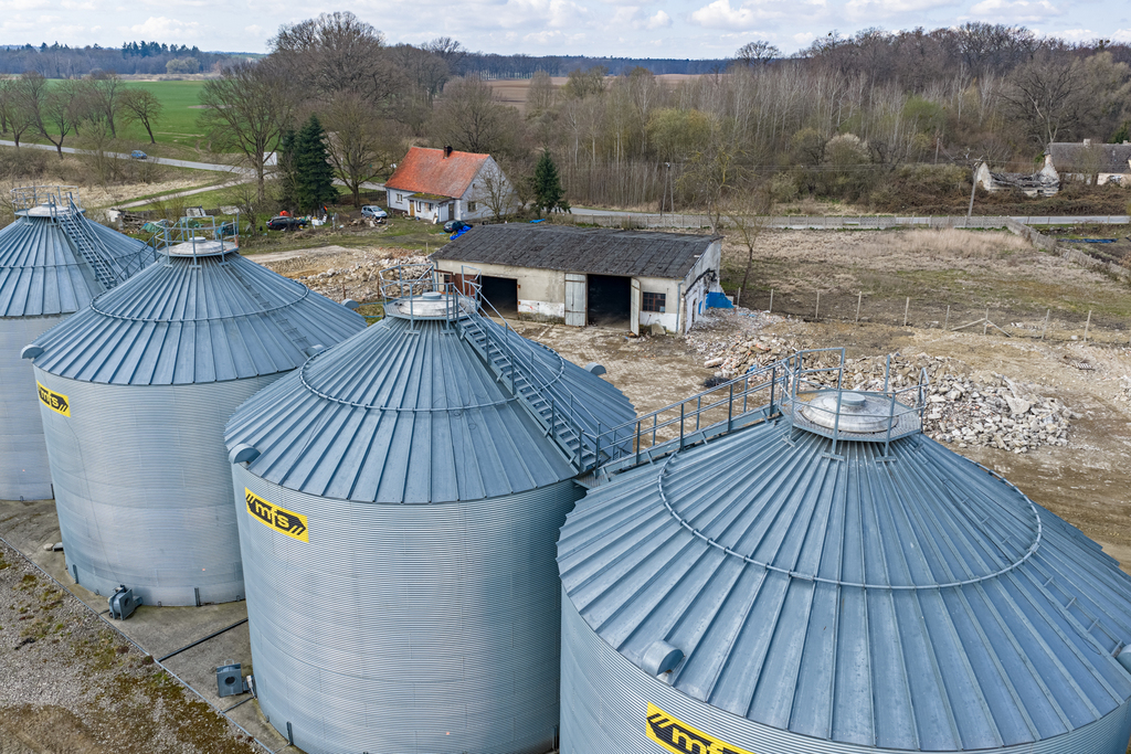 Obiekt na sprzedaż Piaseczno 4 584 m2 | Arka Nieruchomości