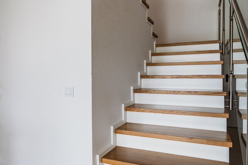 Nowoczesny, przestronny dom 300 m², 8 pokoi