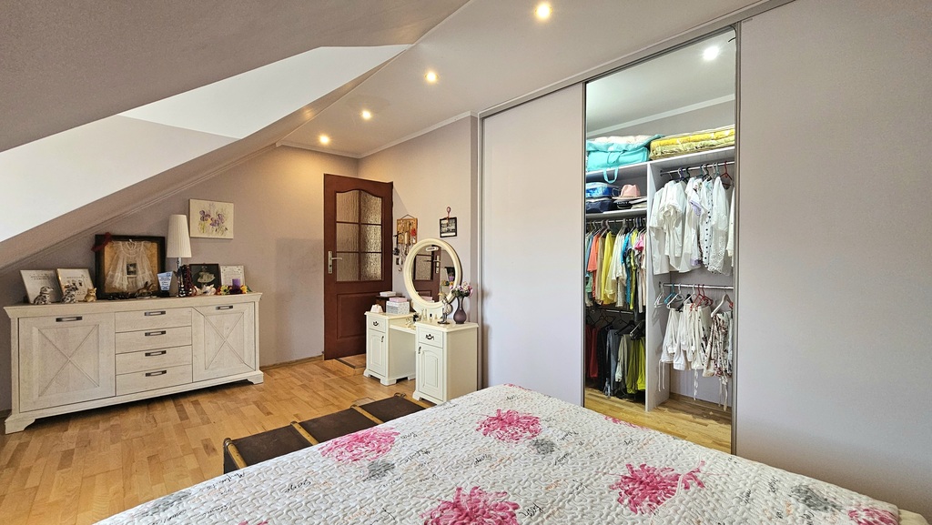 Dom na sprzedaż Lesięcin 260 m2 | Arka Nieruchomości