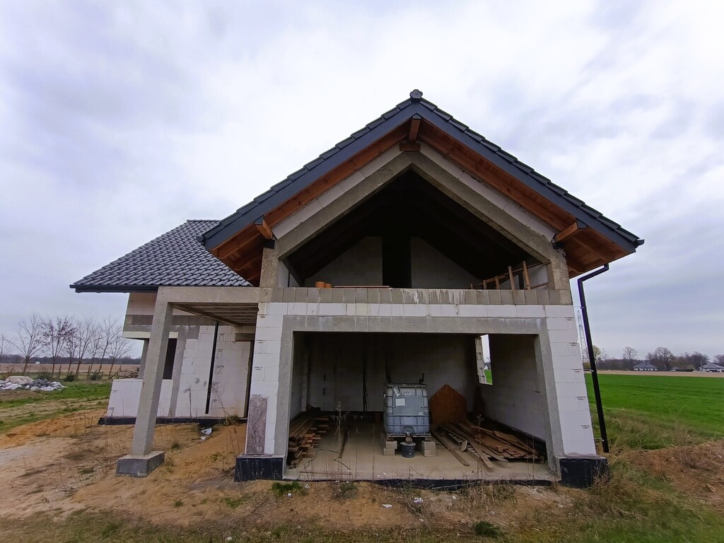 Świetna lokalizacja+duża działka! 151m2 - Świerzna