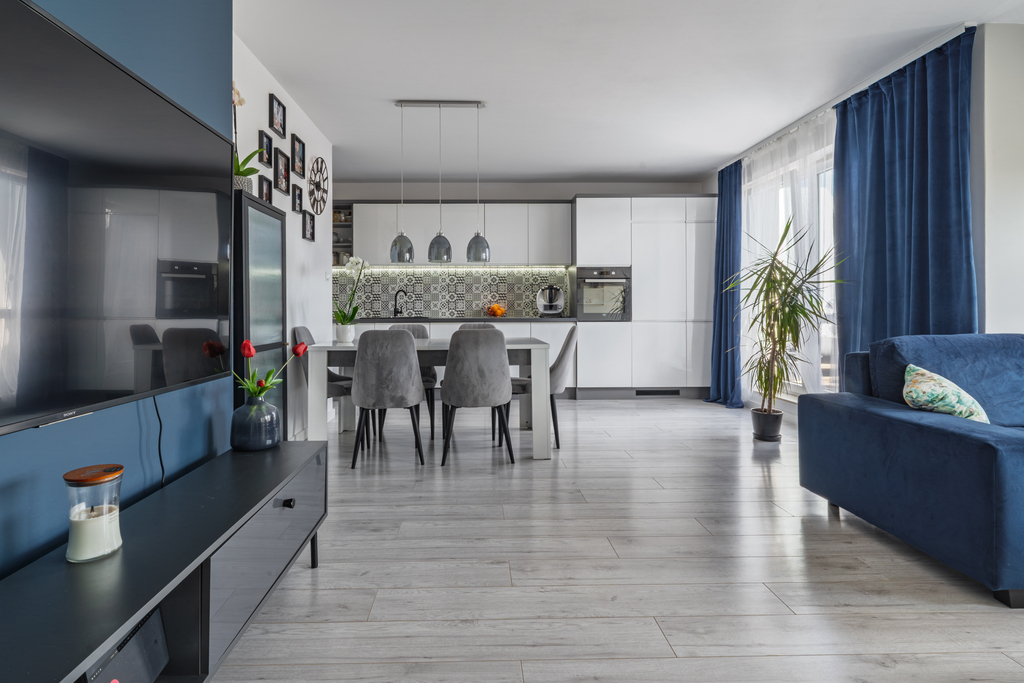 Komfort, styl i prywatność – mieszkanie z tarasem