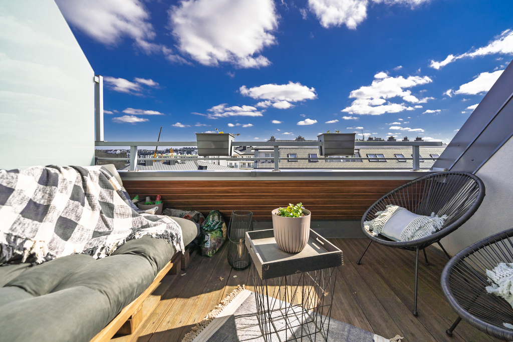 Komfort, styl i prywatność – mieszkanie z tarasem