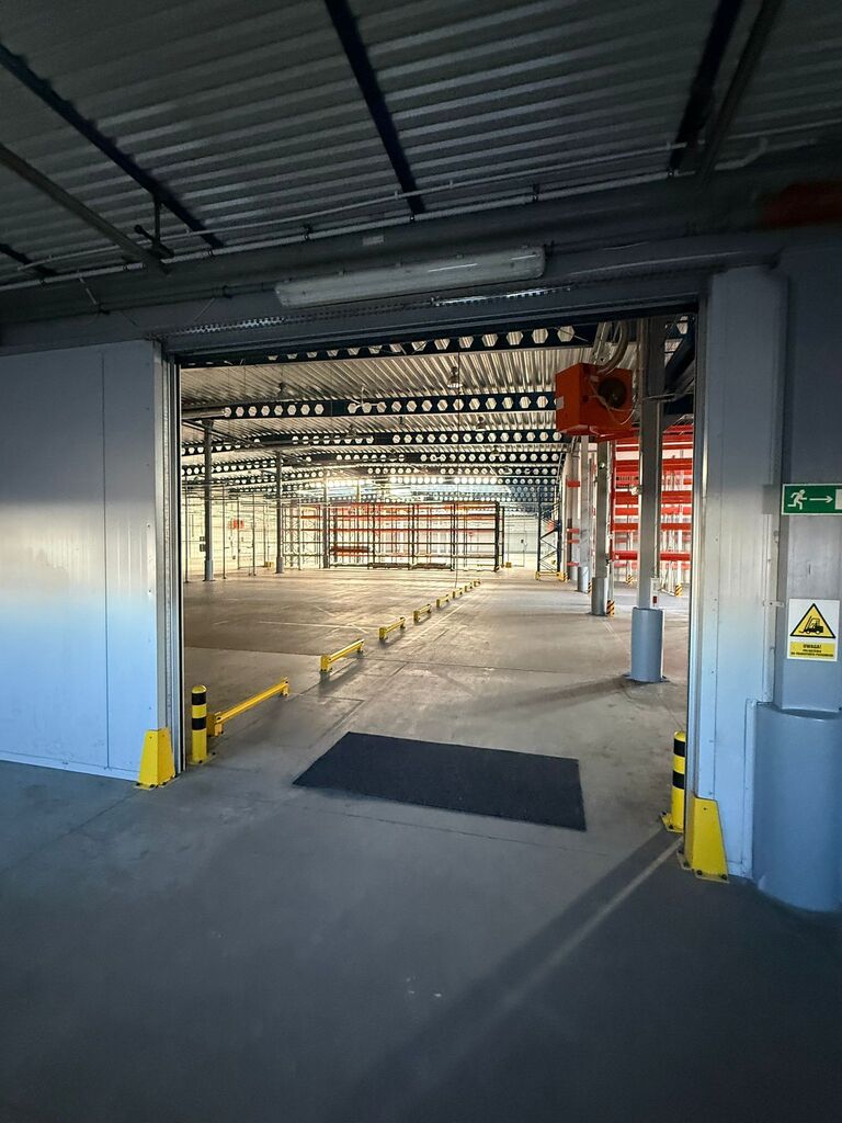Obiekt na wynajem Szczecin, Dąbie 4 700 m2 | Arka Nieruchomości