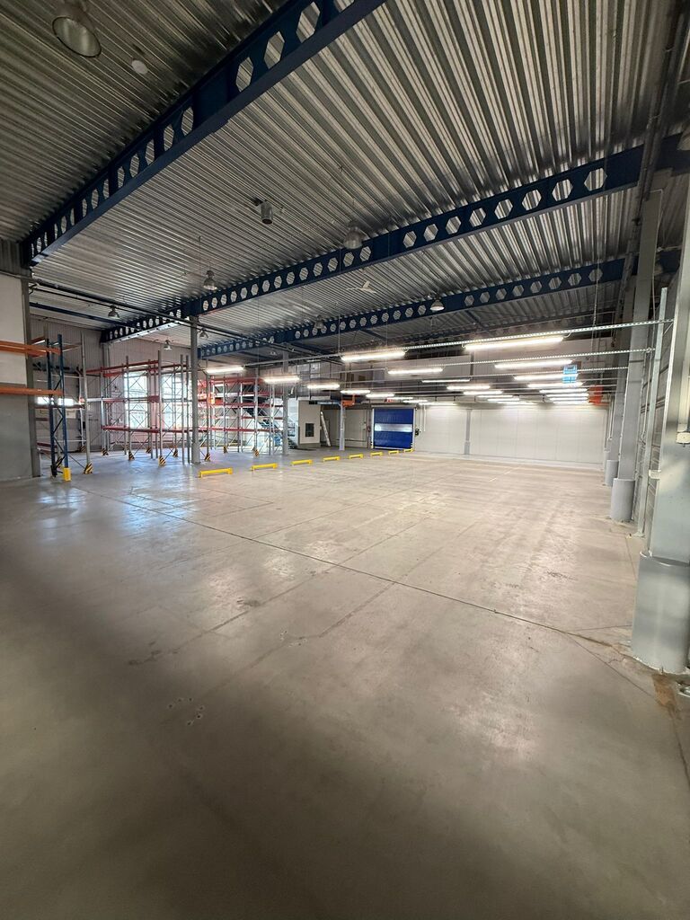 Obiekt na wynajem Szczecin, Dąbie 4 700 m2 | Arka Nieruchomości