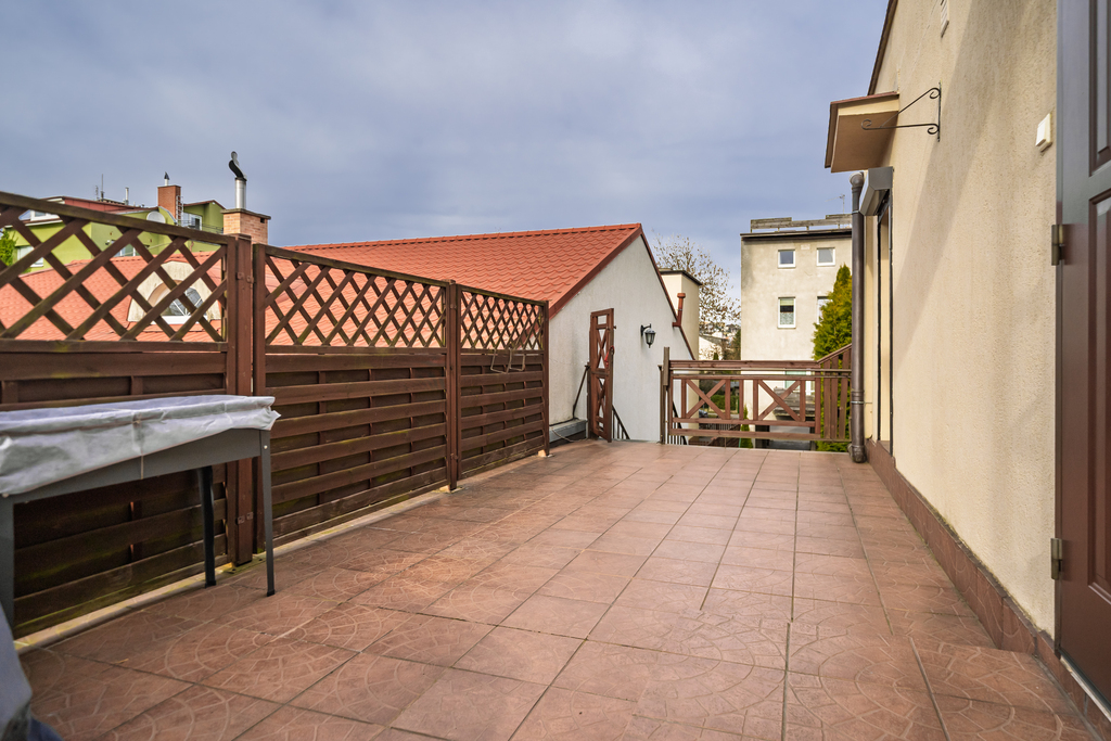 Mieszkanie w Orłowie: prywatność i morze