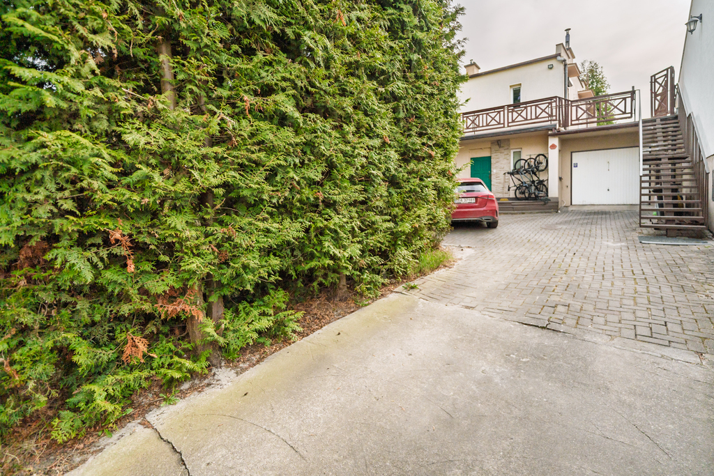 Mieszkanie w Orłowie: prywatność i morze