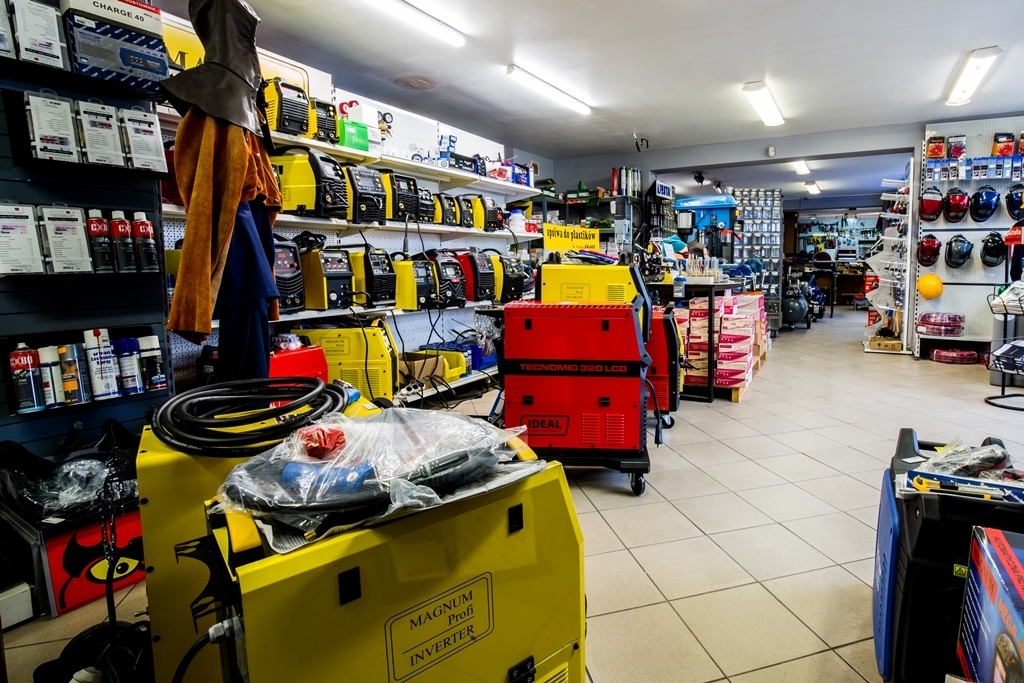 Lokal na wynajem Szczecin, Gumieńce 101 m2 | Arka Nieruchomości