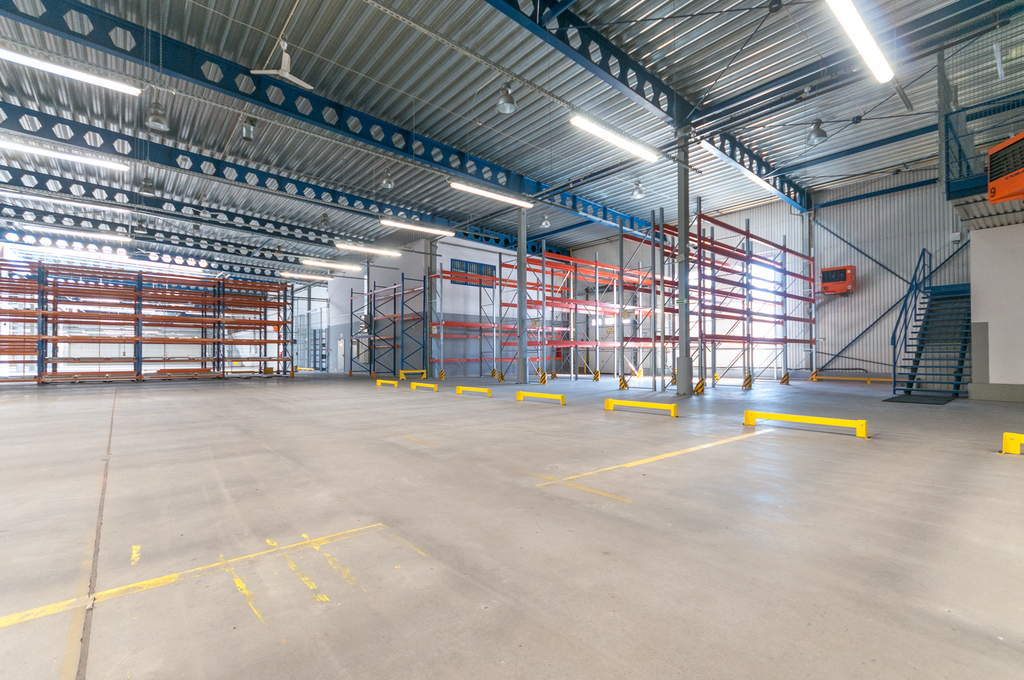 Obiekt na wynajem Szczecin, Dąbie 4 700 m2 | Arka Nieruchomości