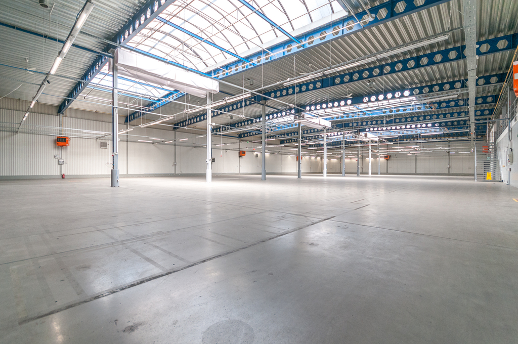 Obiekt na wynajem Szczecin, Dąbie 4 700 m2 | Arka Nieruchomości
