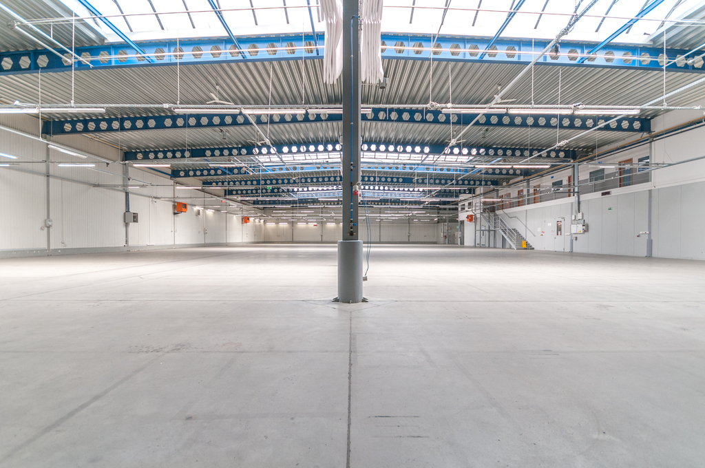 Obiekt na wynajem Szczecin, Dąbie 4 700 m2 | Arka Nieruchomości