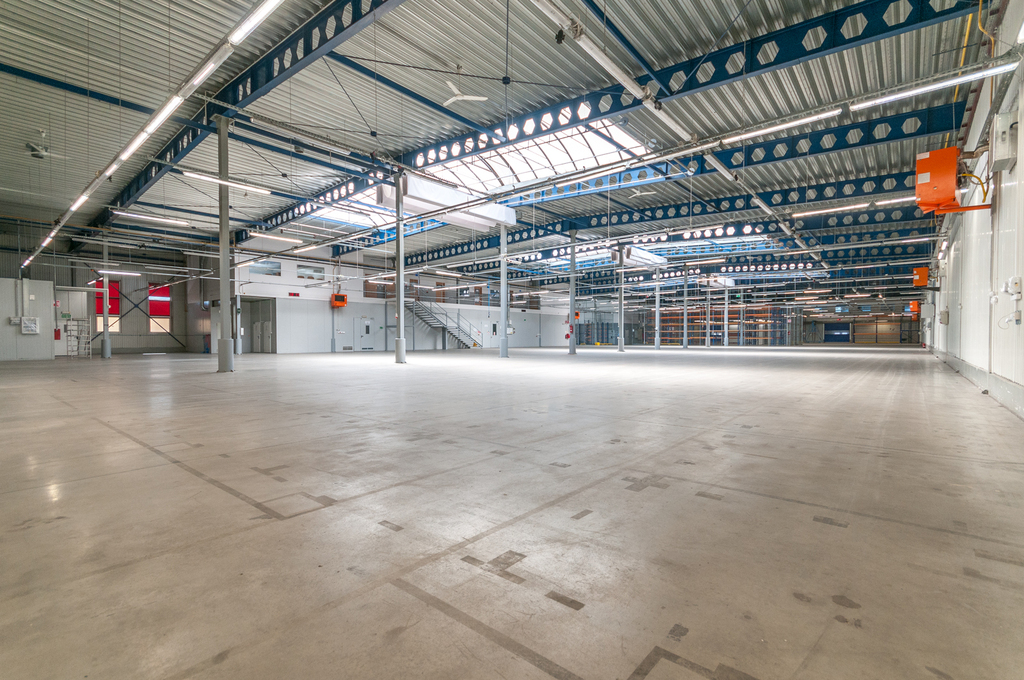 Obiekt na wynajem Szczecin, Dąbie 4 700 m2 | Arka Nieruchomości