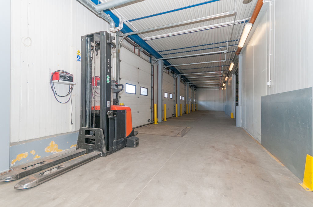 Obiekt na wynajem Szczecin, Dąbie 4 700 m2 | Arka Nieruchomości