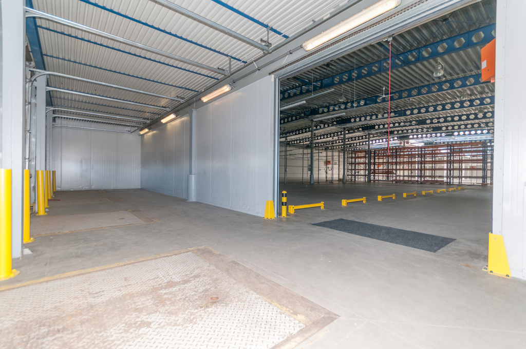 Obiekt na wynajem Szczecin, Dąbie 4 700 m2 | Arka Nieruchomości
