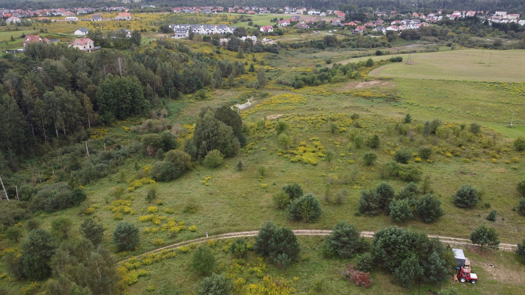 Działka budowlana z MPZP - brak sąsiadów z 3 stron — zdjęcie 3