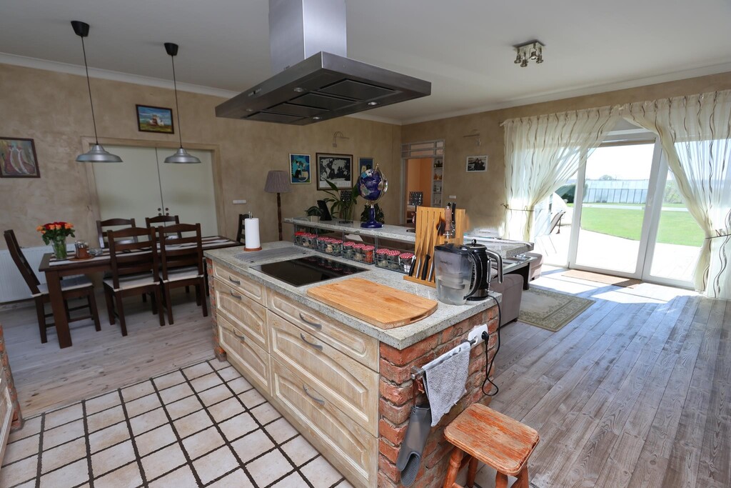 Dom na sprzedaż Nowe Warpno 298 m2 | Arka Nieruchomości