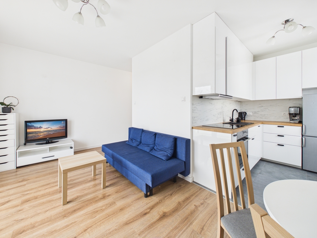 Oś. Kościuszki | parking + komórka | od już!