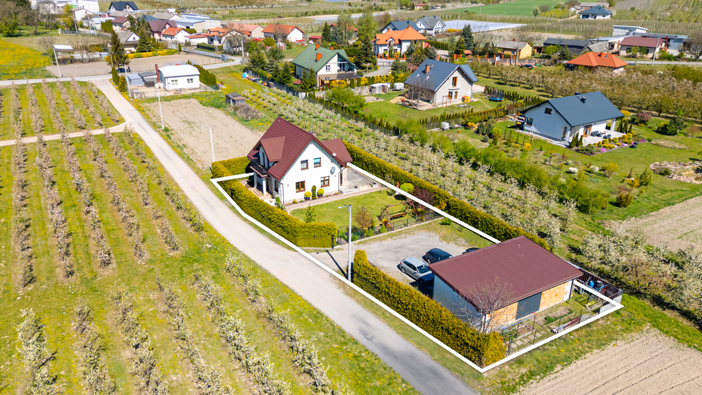 Wiejski, idylliczny klimat | dom do wprowadzenia – zdjęcie 2