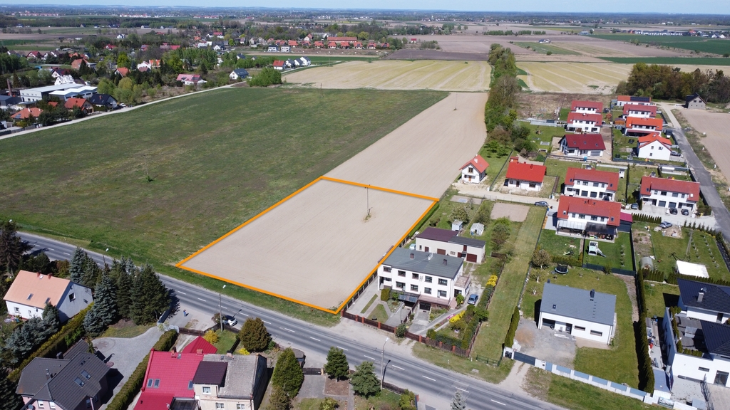 Strategicza Działka Inwestycyjna 4080m² przy DW455