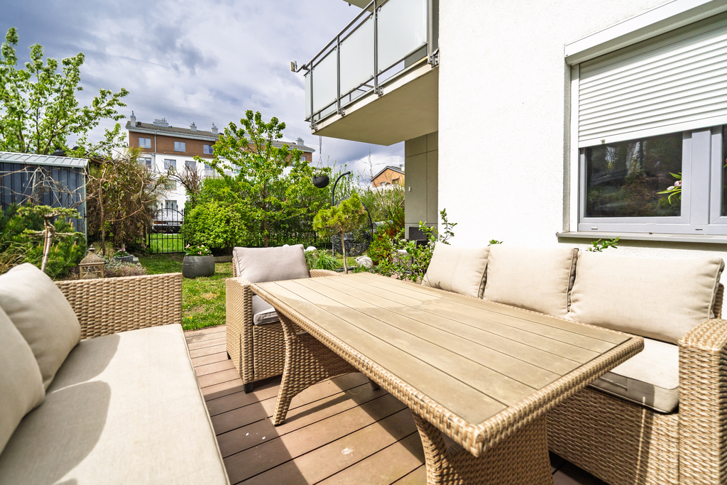 Zamieszkaj wygodnie – ogród 140 m², parter i przestrzeń, której naprawdę potrzebujesz!