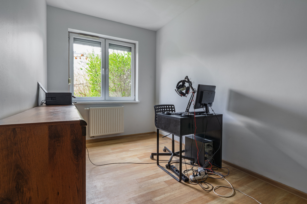 Zamieszkaj wygodnie – ogród 140 m², parter i przestrzeń, której naprawdę potrzebujesz!