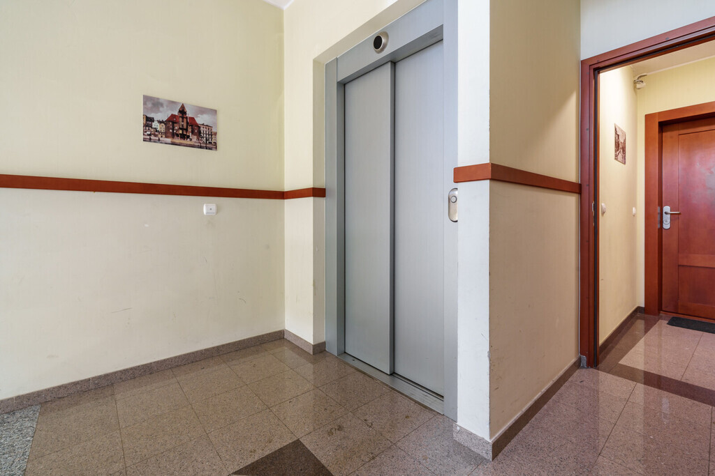 Apartament na Ogarnej z windą - Stare Miasto