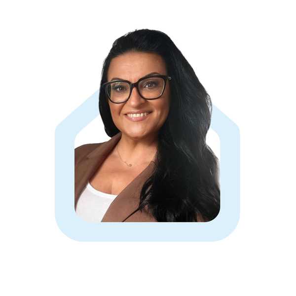 Eleni Borowska - Ekspert nieruchomości