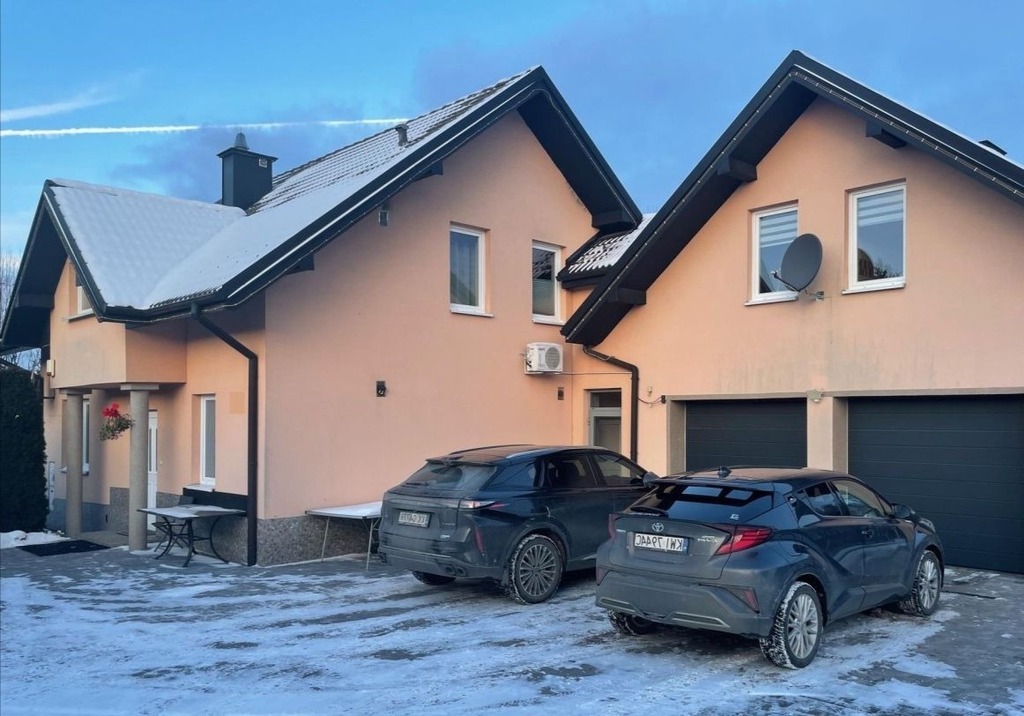 Dom 220 m²  | Garaż 2-stan. | Działka 18 ar l