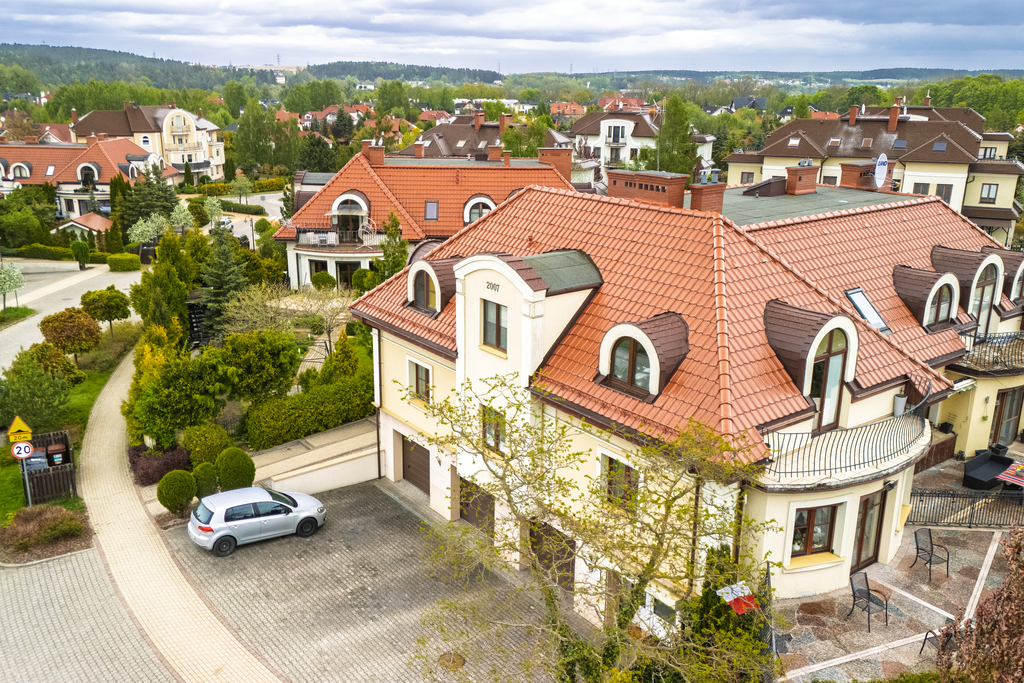 apartament 200 m²  basen  sauna ogród  premium