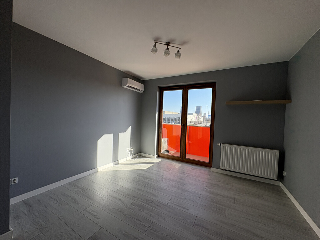 2 Pokoje | Balkon |  Do wejścia