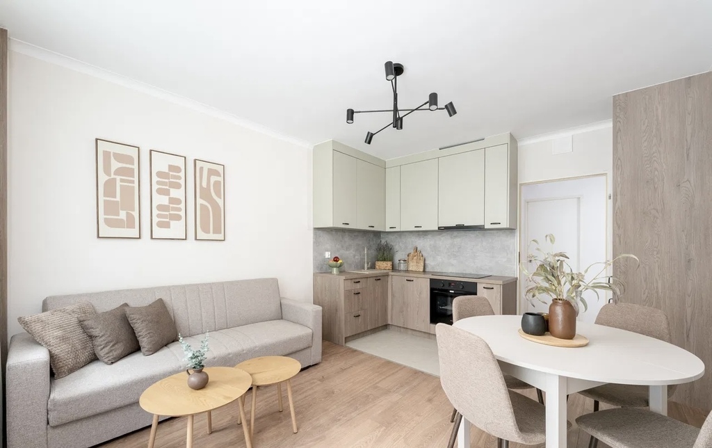 Żabiniec | Zdrowa | 3 pokoje | 43m2 | po remoncie
