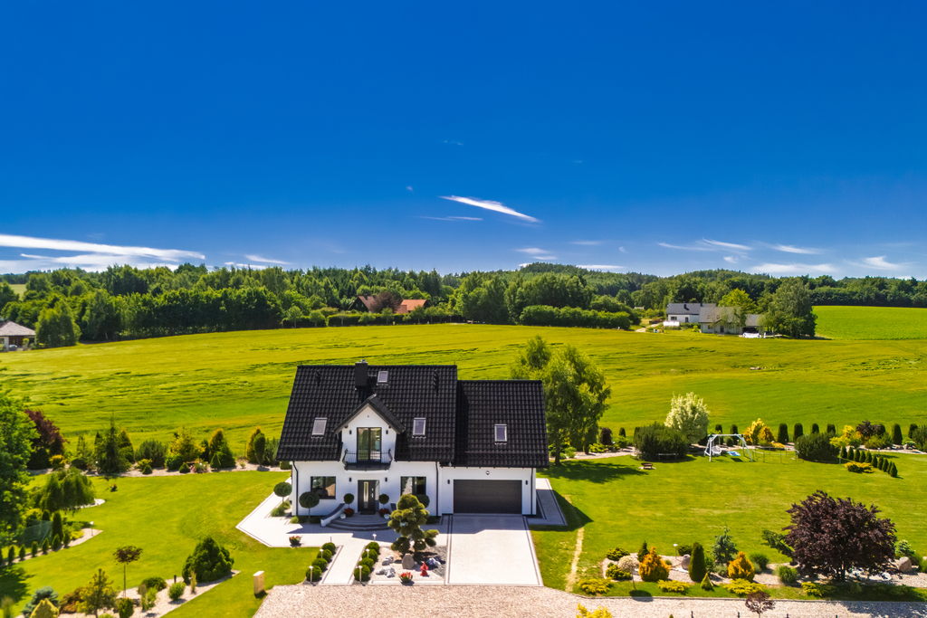 Zjawiskowy dom w Kielnie | 3200 m² zieleni