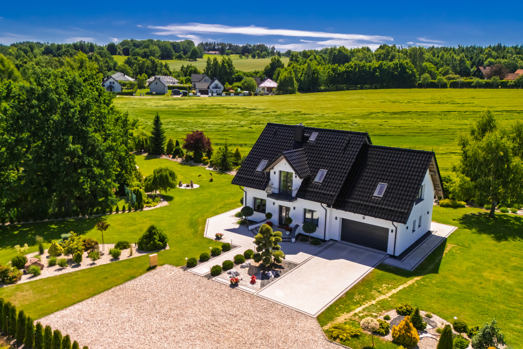 Zjawiskowy dom w Kielnie | 3200 m² zieleni