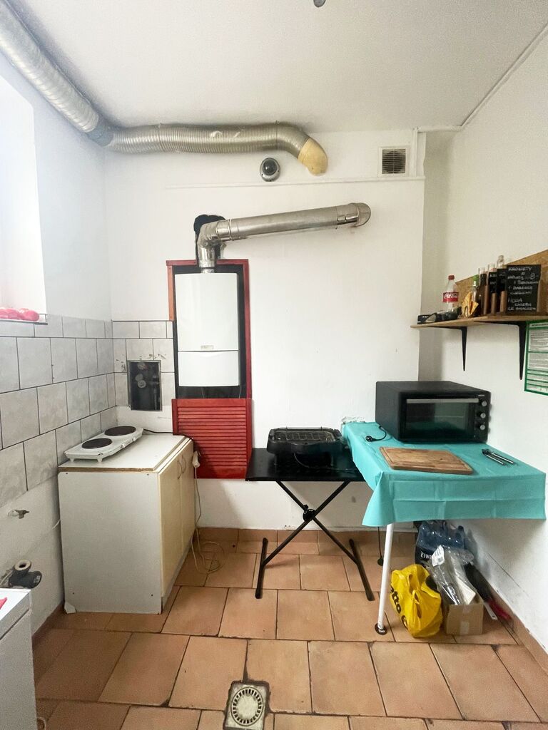Lokal na wynajem Police 100 m2 | Arka Nieruchomości