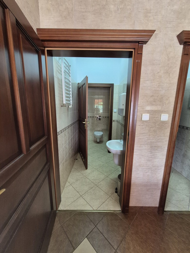 Obiekt na sprzedaż Krajnik Dolny 314 m2 | Arka Nieruchomości